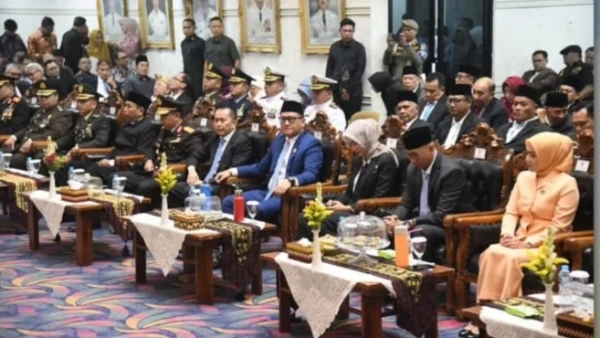 Ketua dan Sekretaris DPRD Hadiri Pelantikan Sekdaprov Lampung Marindo Kurniawan