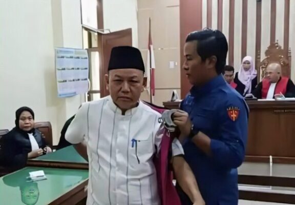 Vonis 8,5 Tahun, Eks Bupati Lampung Timur Dawam Rahardjo Resmi Ajukan Banding