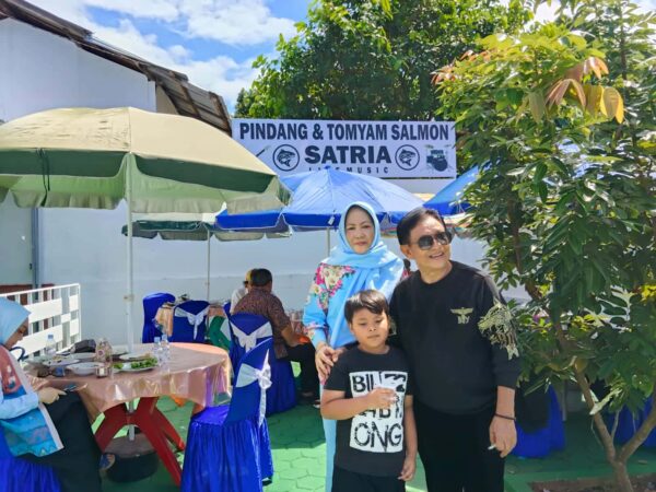 Semangat Berkarya Tak Pernah Padam, Musisi Senior Hary Kohar, Hadirkan Destinasi Kuliner Baru di Jantung Kota
